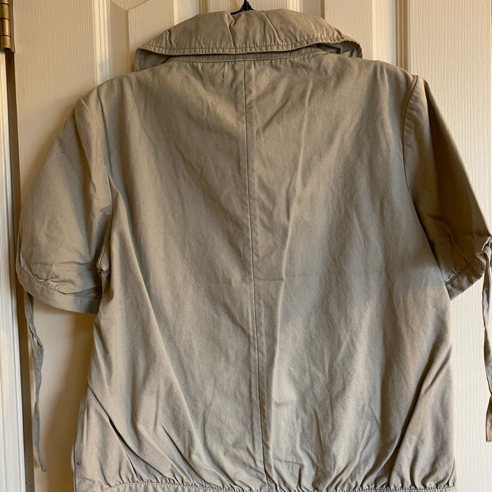 Light weight jacket - Picture 2 of 2